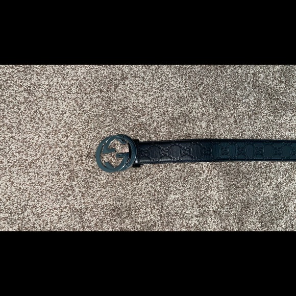 Used Gucci belt authentic - Picture 6 of 7